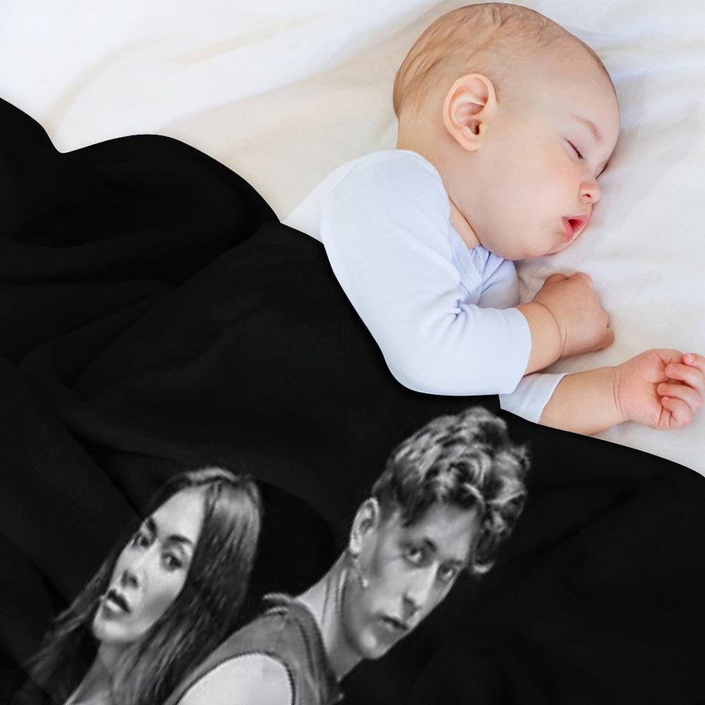 Sunset Blvd. with Nicole Scherzinger And Tom Francis Shrink-resistant Throw Blanket