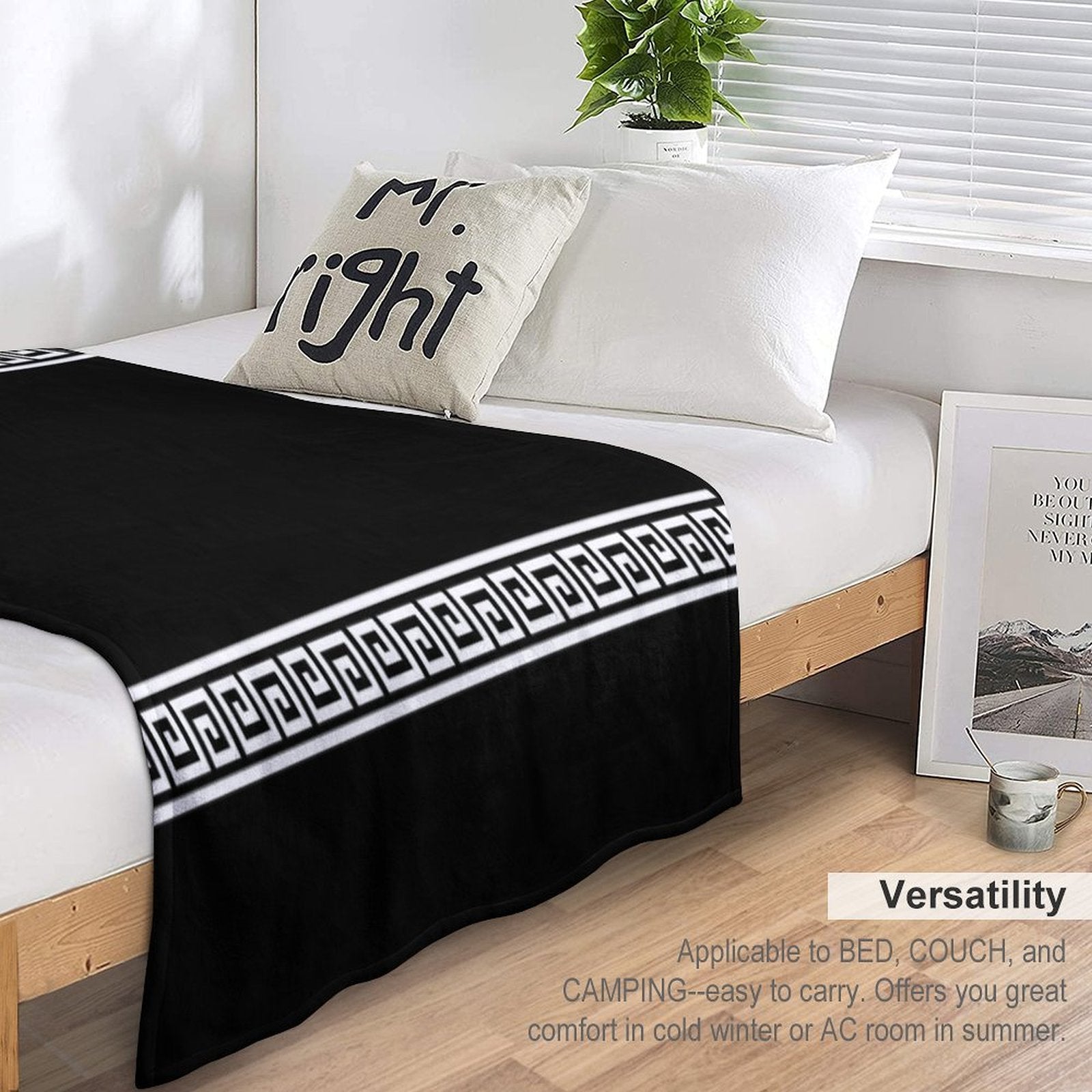 Greek Geometric Pattern Wrinkle-free Throw Blanket