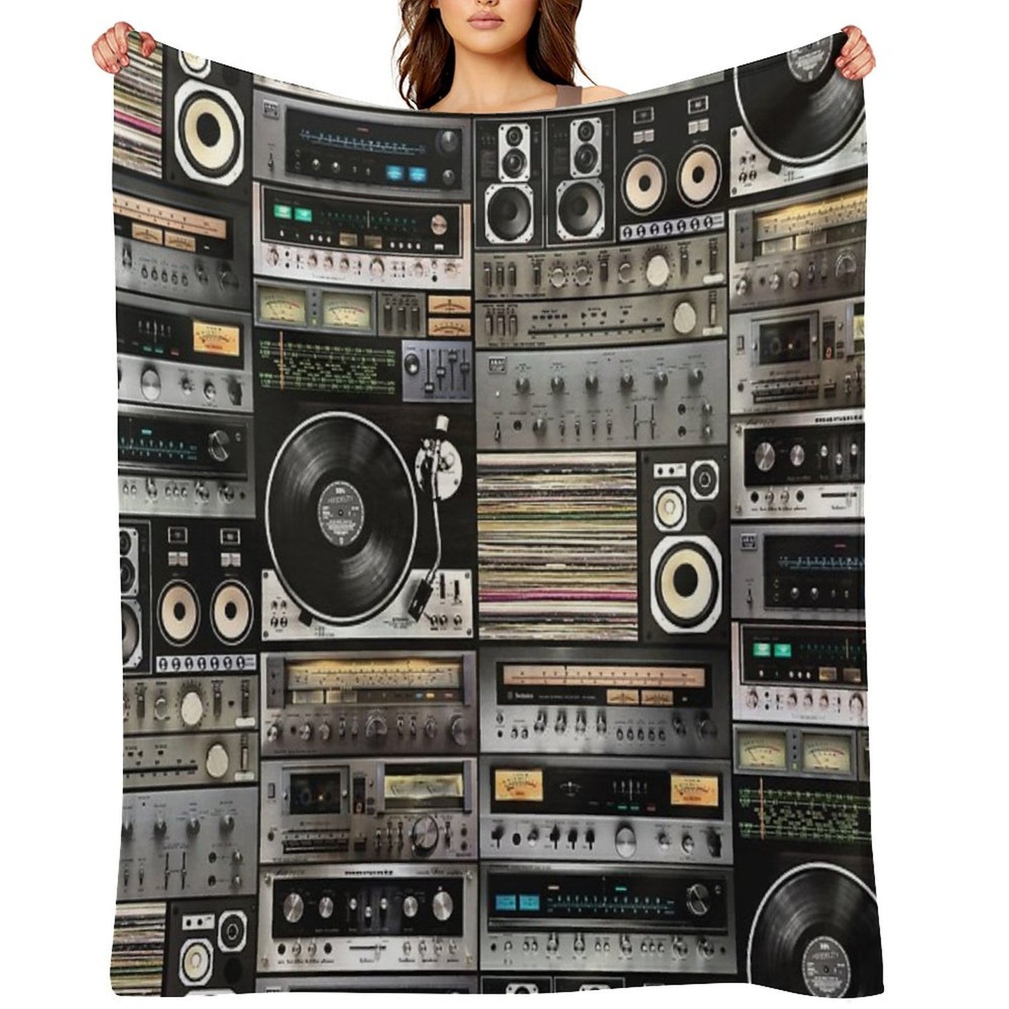 Hifidelity Wrinkle-free Throw Blanket