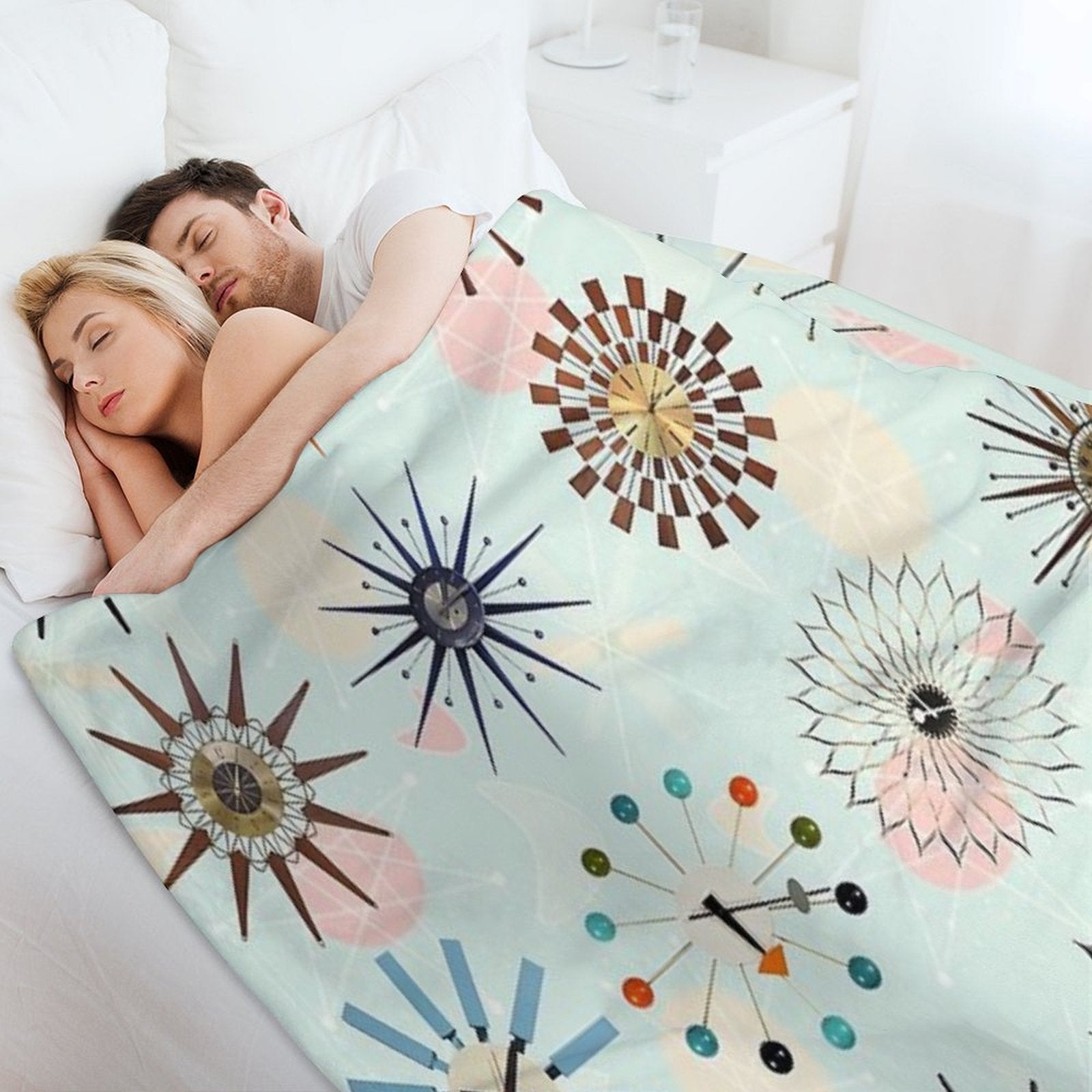 Atomic Starburst Clocks Comfort Throw Blanket