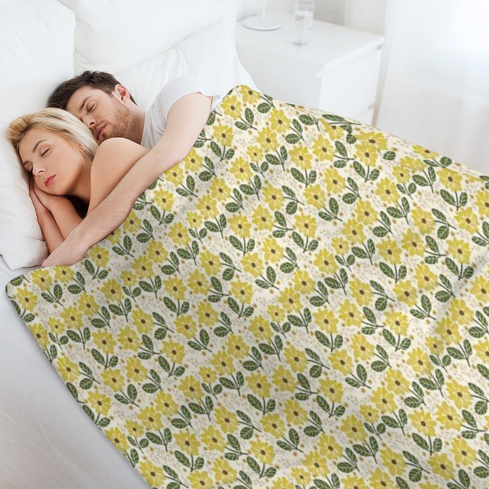 Golden Bloom All-season Throw Blanket