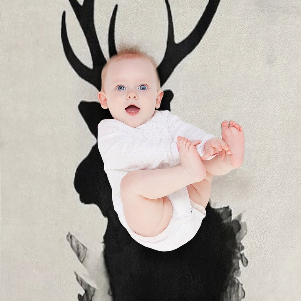 Elk Lightweight Throw Blanket