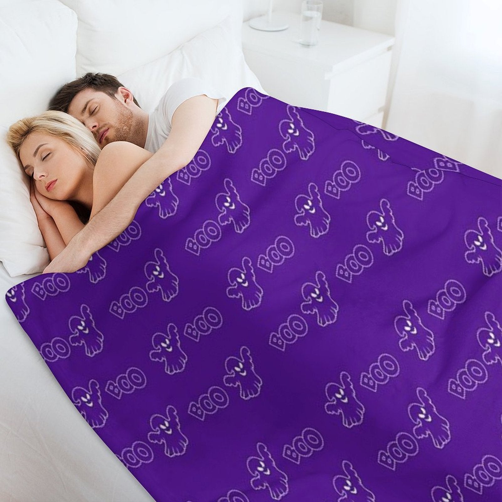 Boo Pattern Machine-washable Throw Blanket