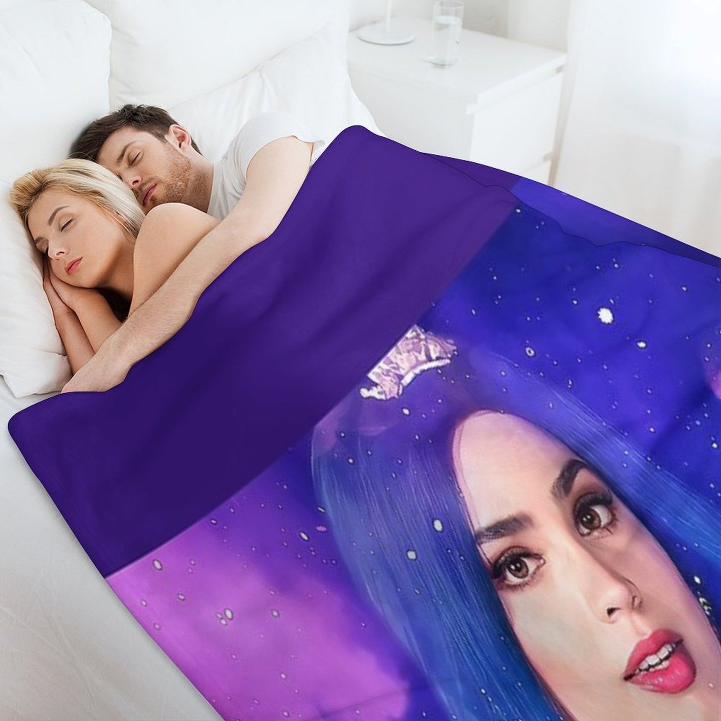 Evie Blue Princess - Descendants 3 Machine-washable Throw Blanket