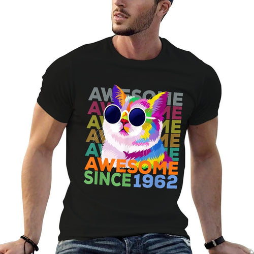 Awesome Since 1962 Funny Cat Lover 60th Birthday Comfortable T-Shirt