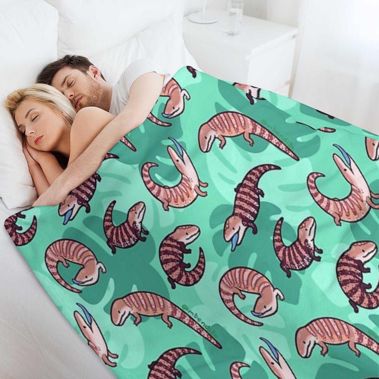Blue Tongue Skink Lightweight Throw Blanket