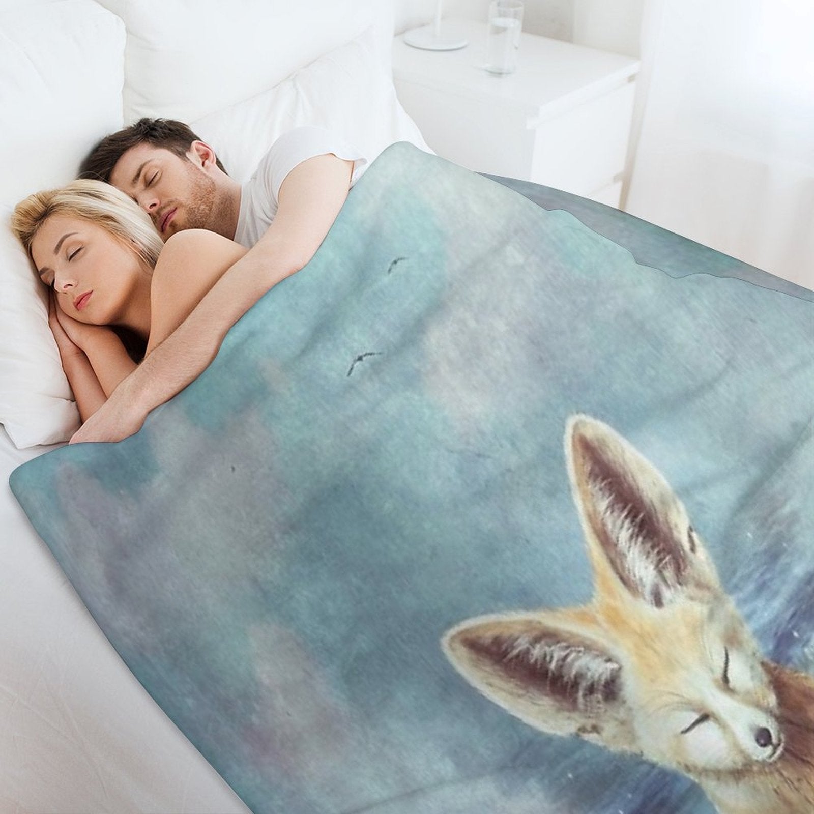 A Fennec's Dream Anti-pilling Throw Blanket