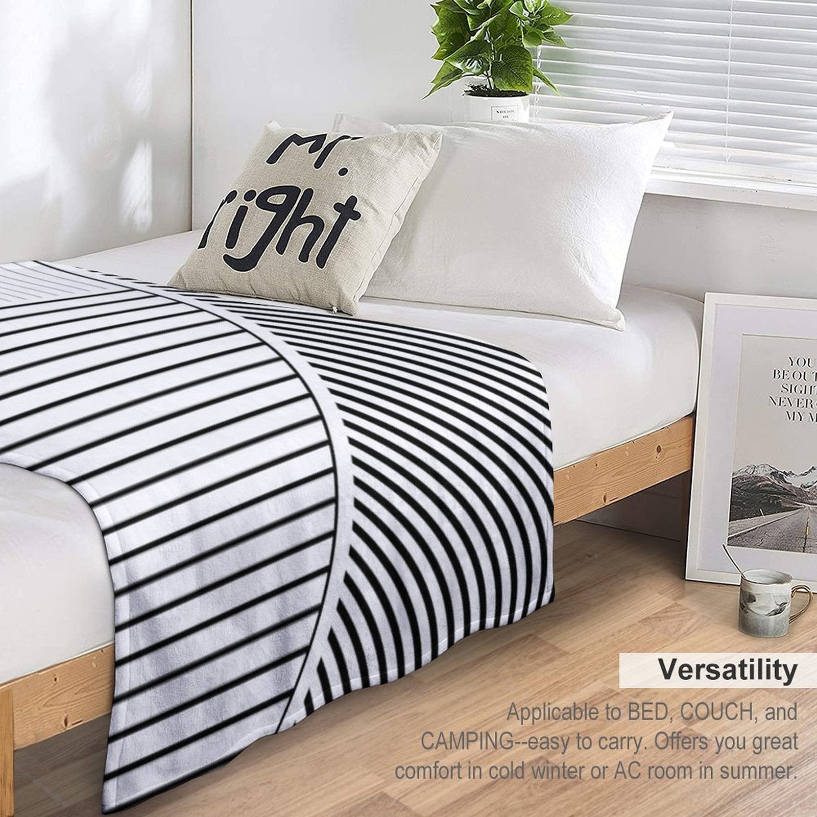 Black And White Geometric Lines Gift-ready Throw Blanket
