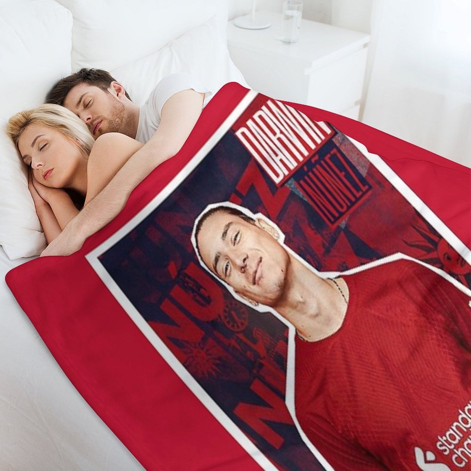 Darwin Nunez 27 Durable Throw Blanket