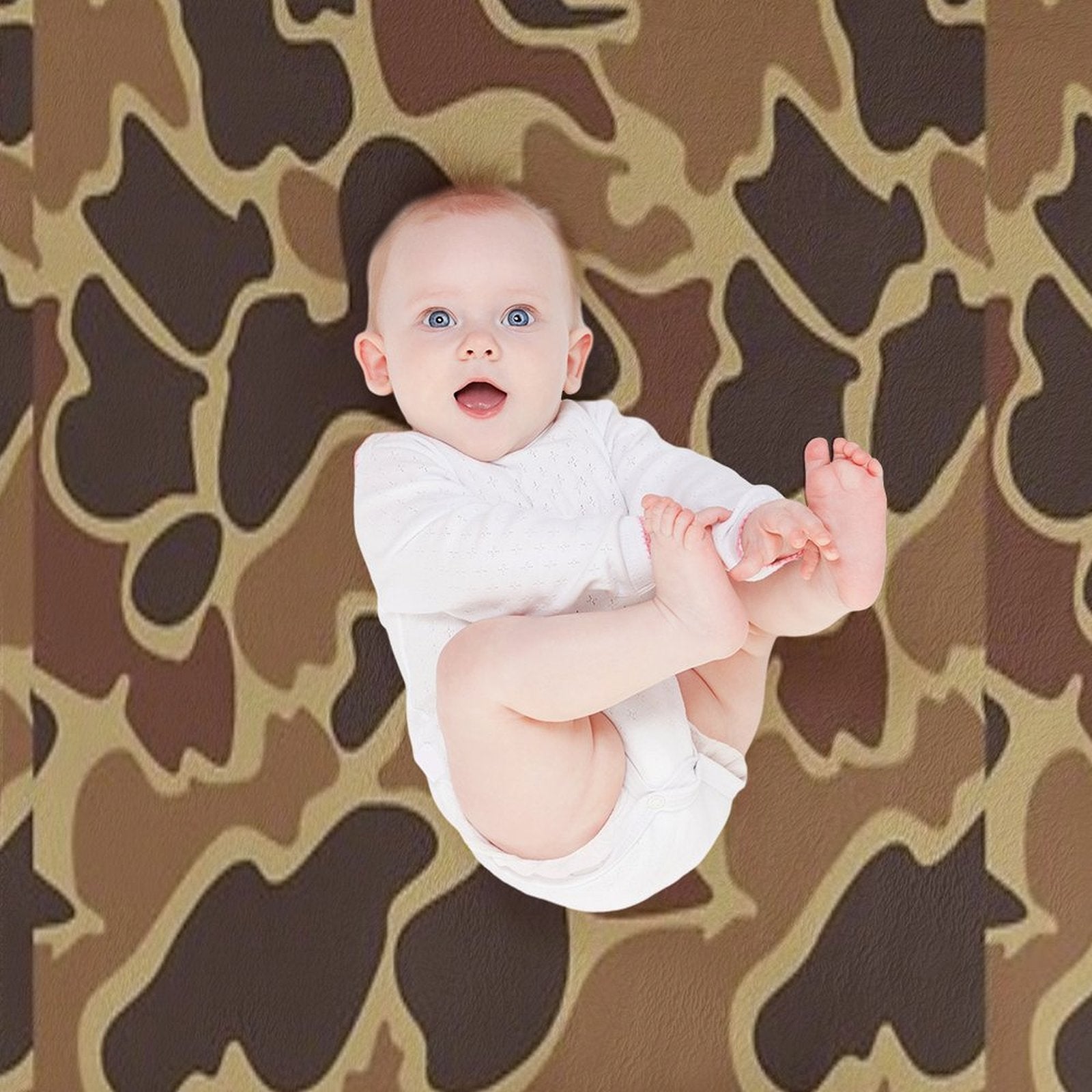 Duck Camo Comfort Throw Blanket