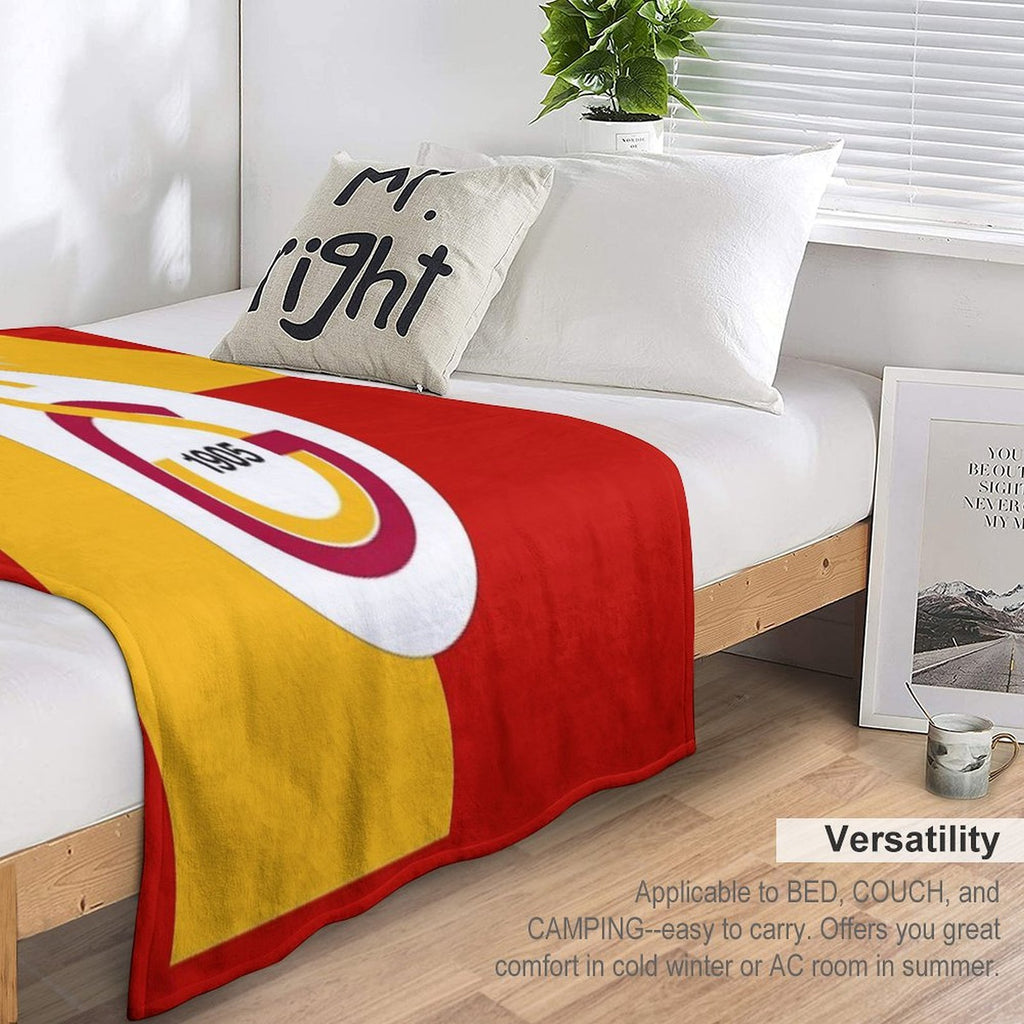 Galatasaray 2025 Championship Design – 5-Star  #1 Velvety-soft Throw Blanket