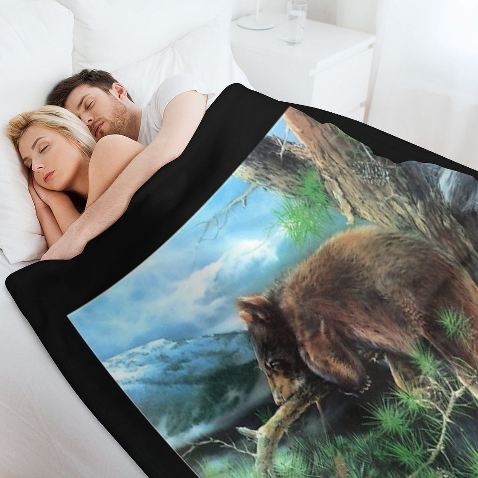 Cinnamon Tree Black Bear Cub Anti-pilling Throw Blanket
