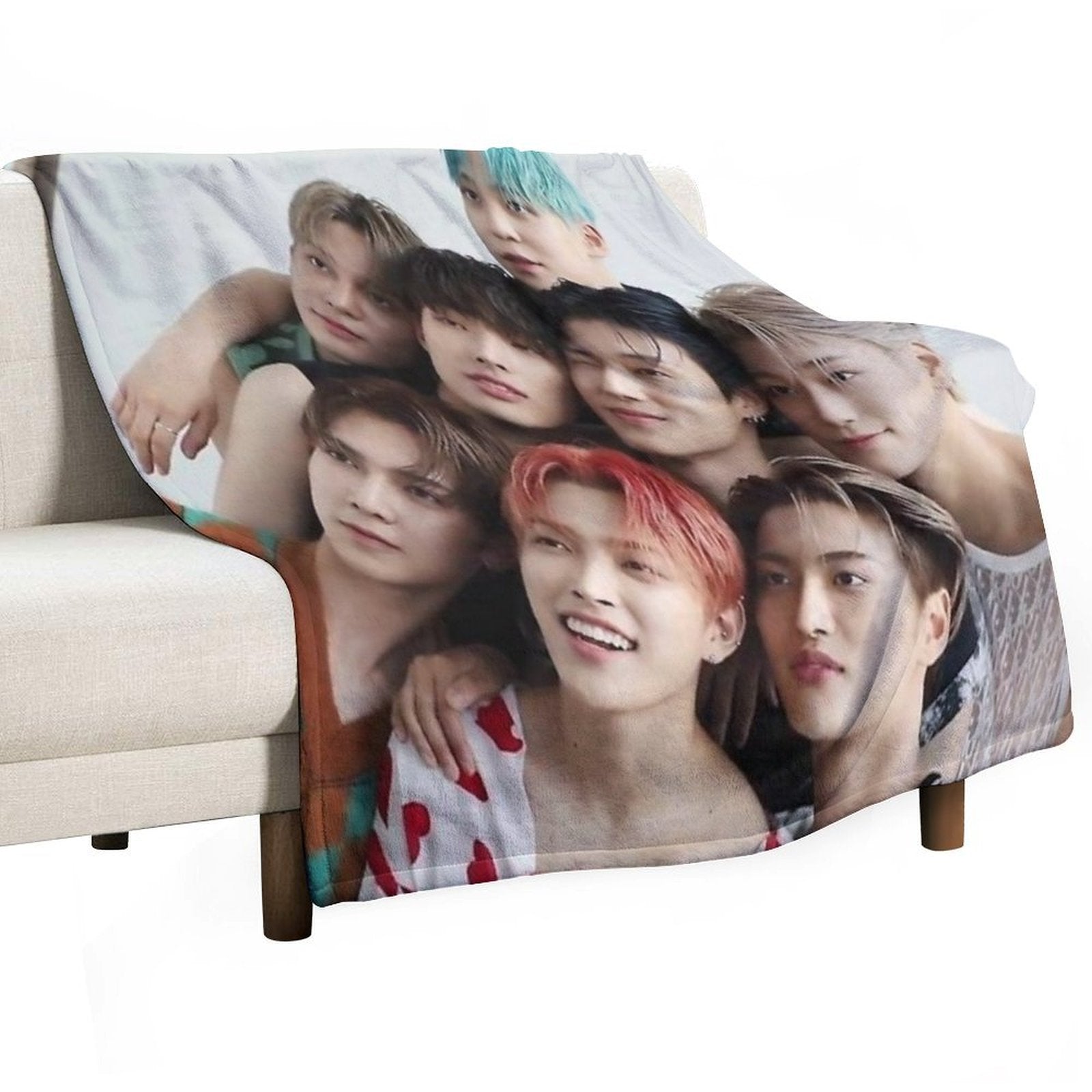 Ateez Comfort Throw Blanket