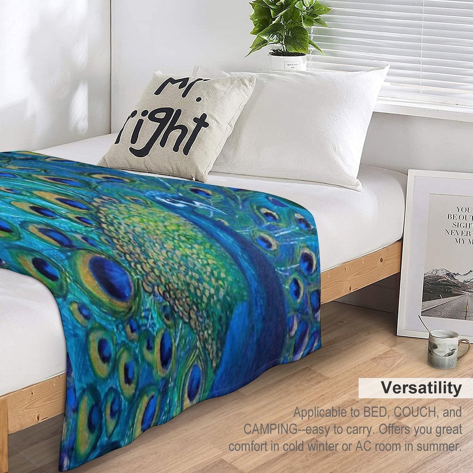 Beautiful Painted Peacock in Its Full Glory Durable Throw Blanket