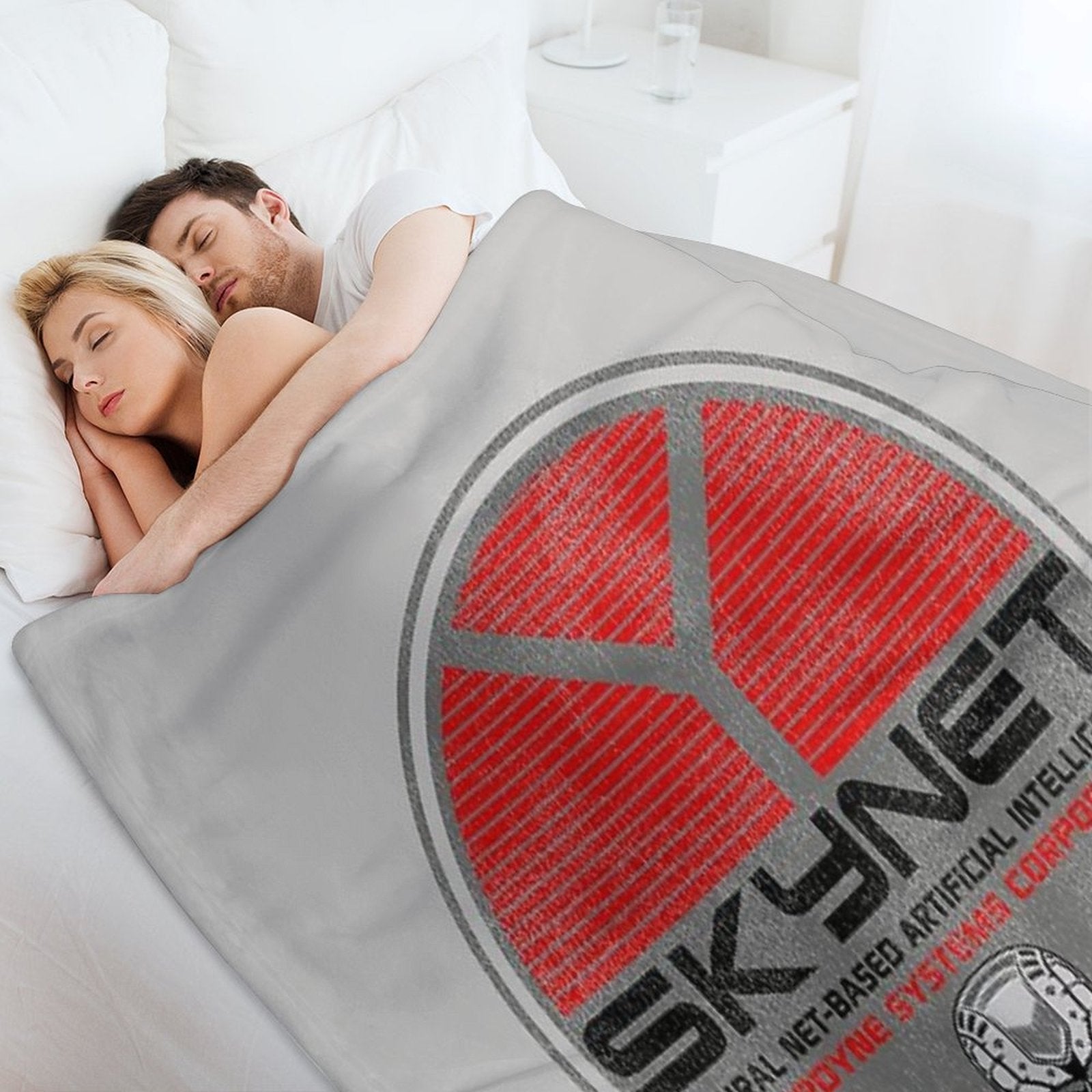 Skynet Oval Worn Lts Easy Care Throw Blanket