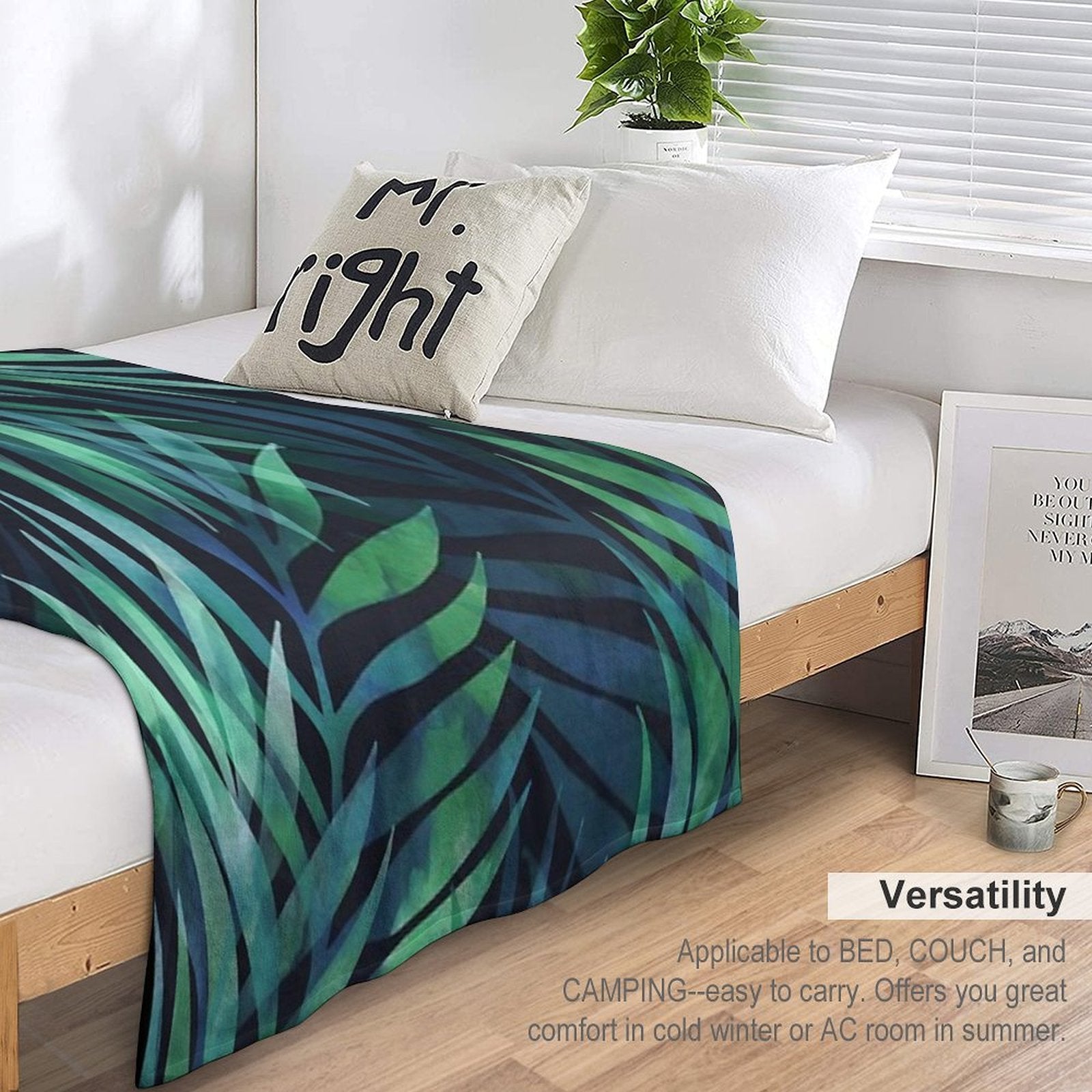 Dark Green Palms Leaves Pattern All-season Throw Blanket