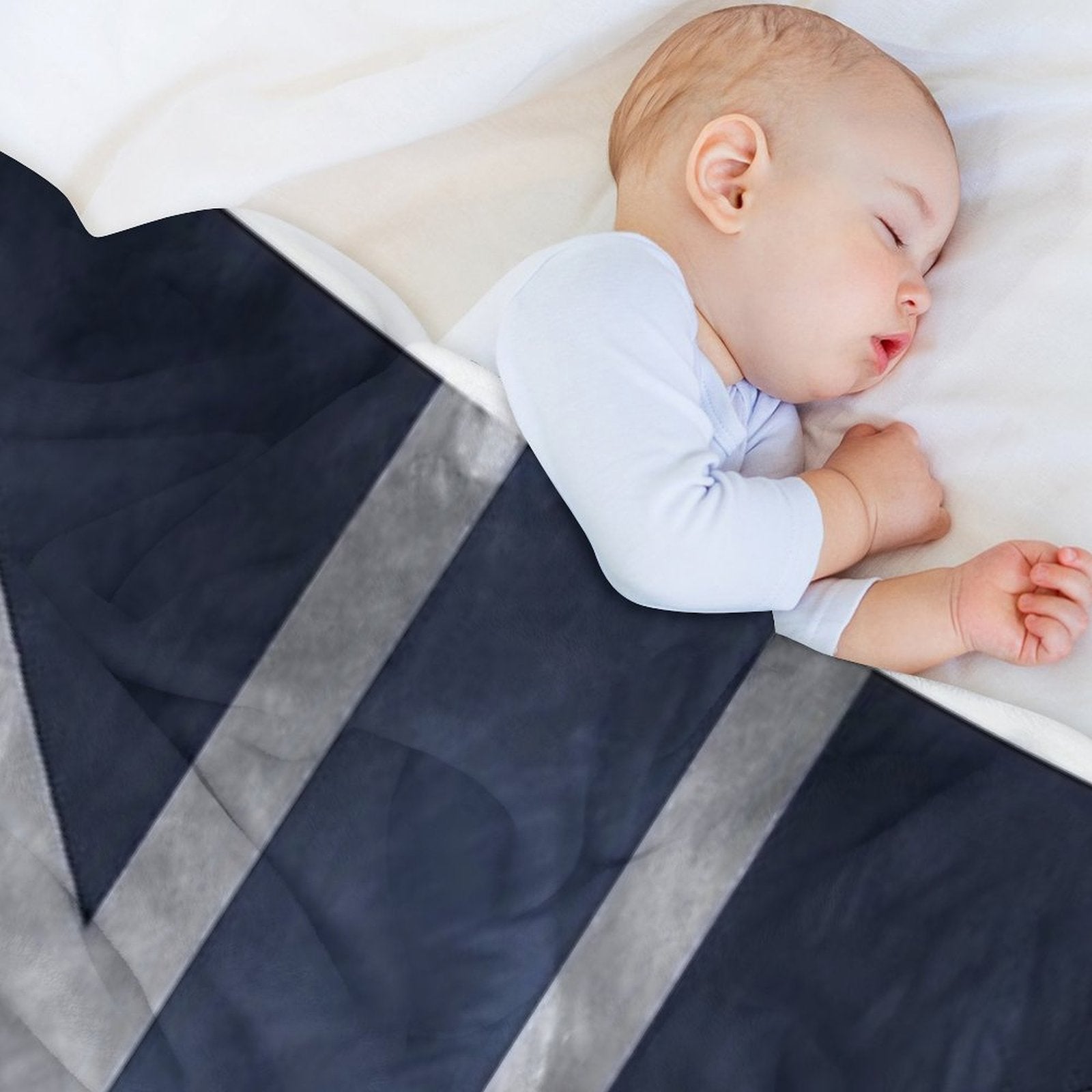 Blue Distressed Union Jack Compact Throw Blanket