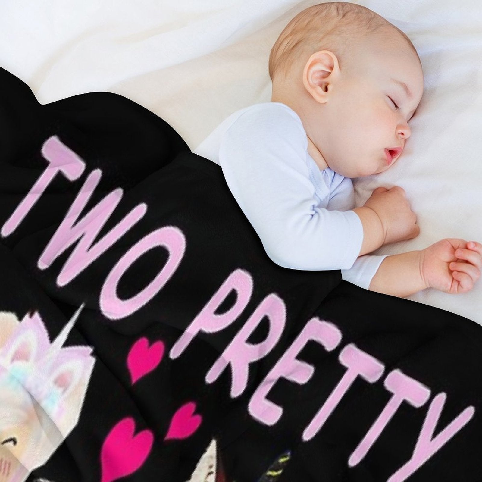 Two Pretty Best Friends IAMSANNA Travel-friendly Throw Blanket
