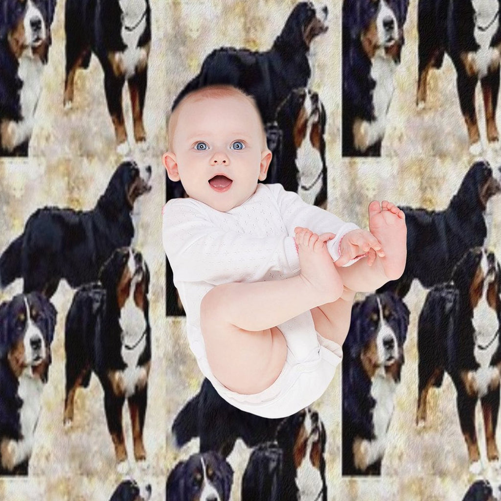 Bernese Mountain Dog Shrink-resistant Throw Blanket