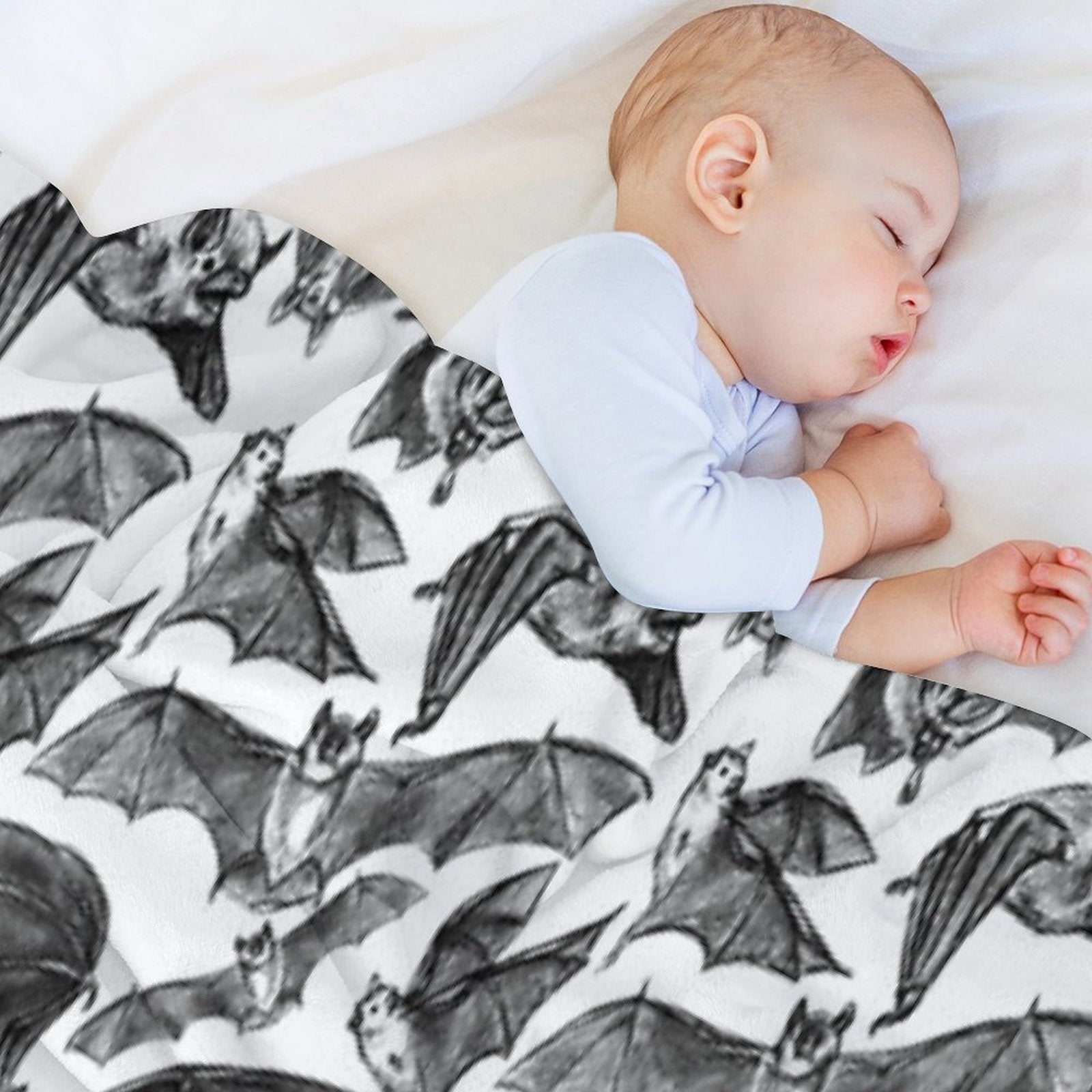 Bat Pattern Wrinkle-free Throw Blanket