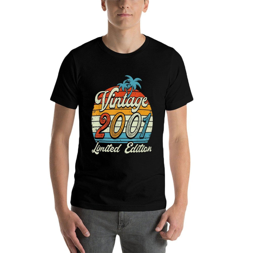 21 Years Old Vintage 2001 Retro Twenty-first Birthday Party  Tagless Design T-Shirt