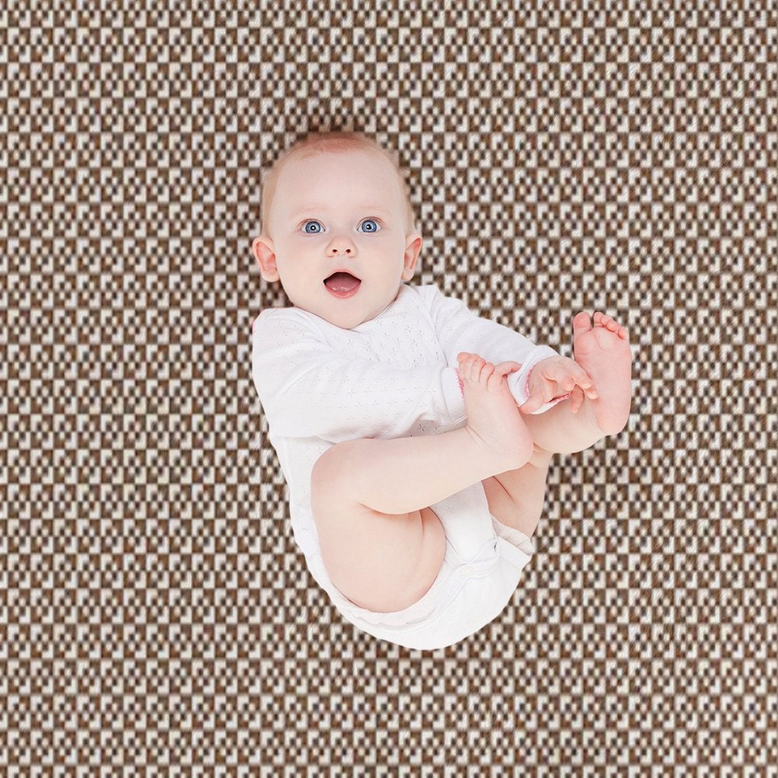 Tiled Pattern - Brown All-season Throw Blanket