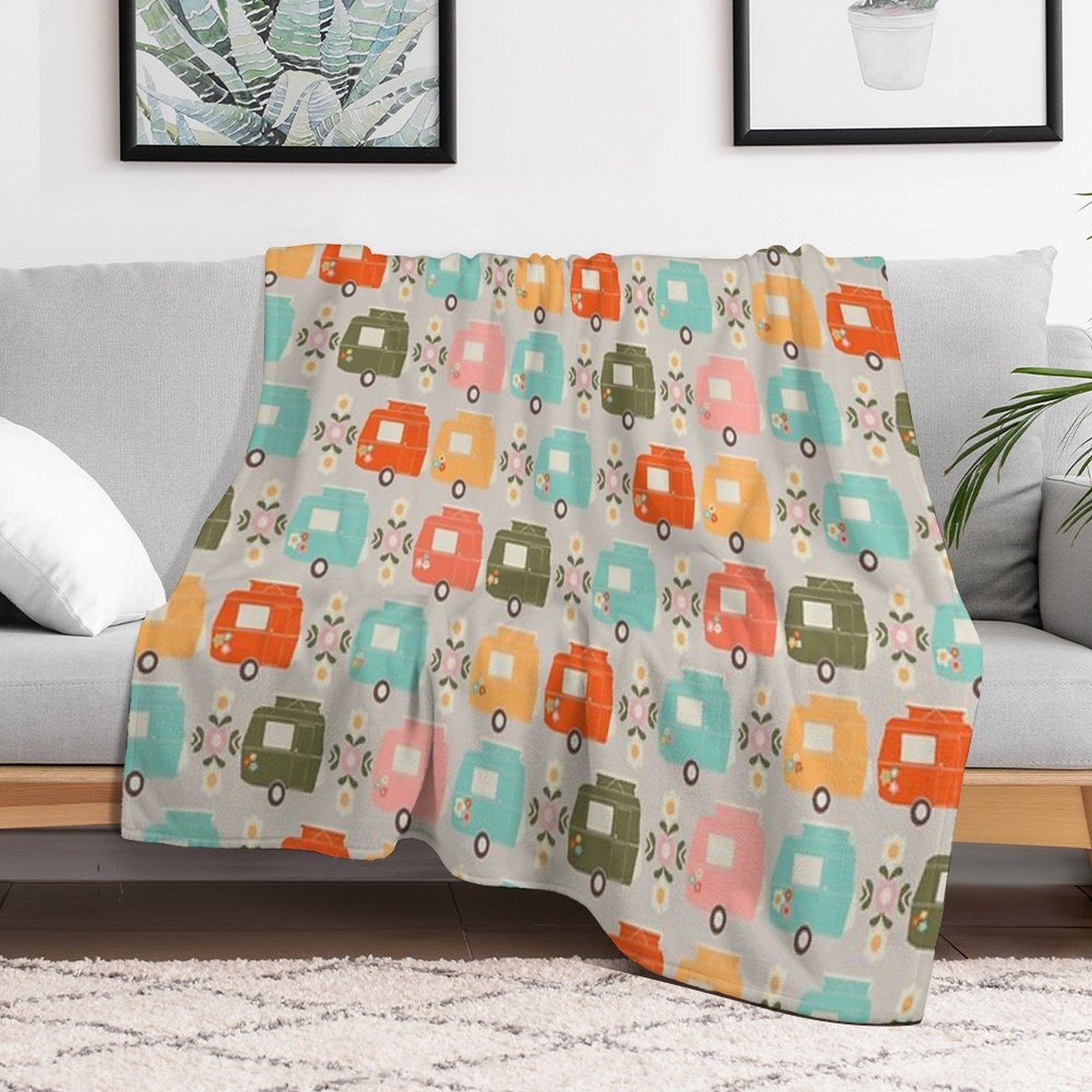 Colourful Vintage Caravans And Daisies Lightweight Throw Blanket