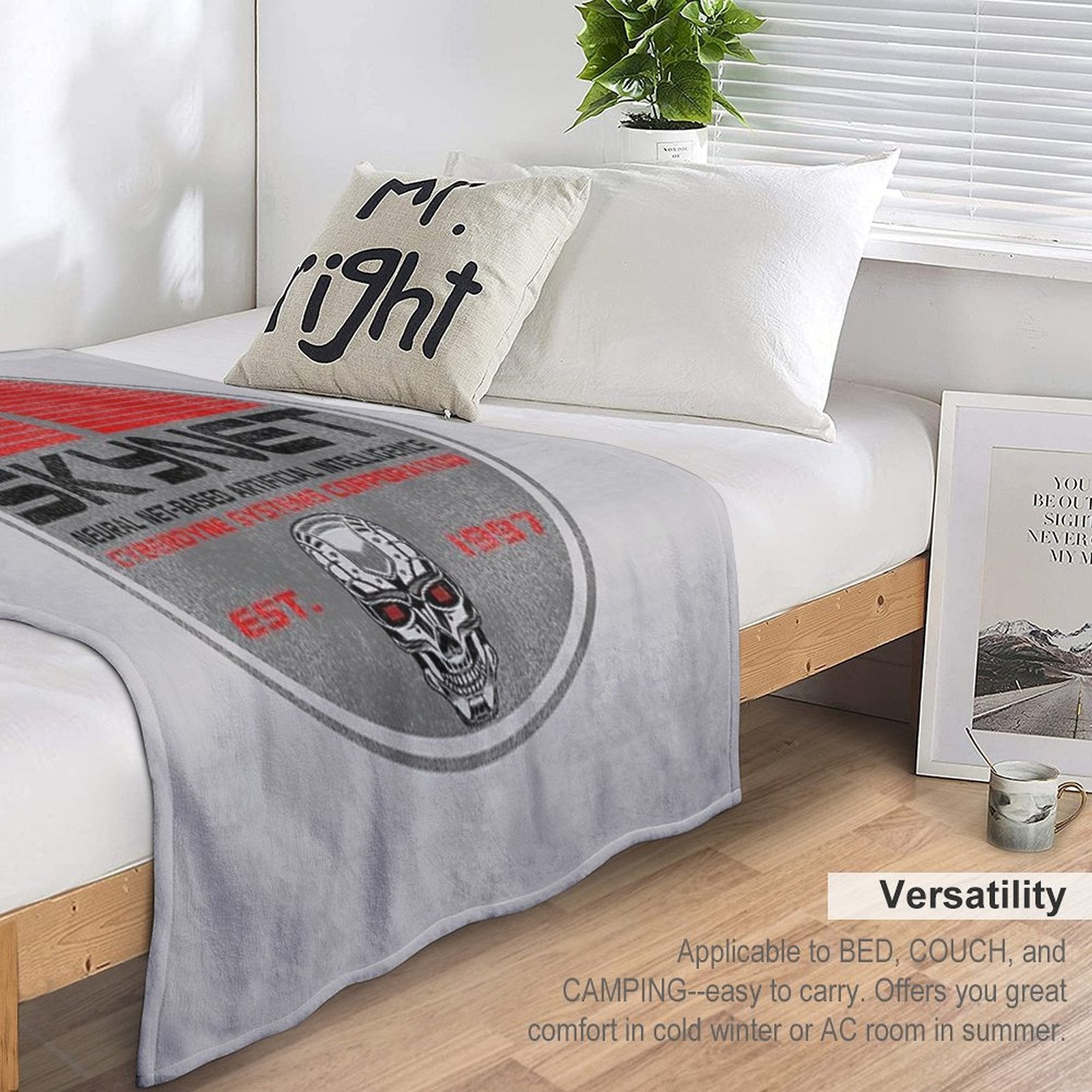 Skynet Oval Worn Lts Easy Care Throw Blanket
