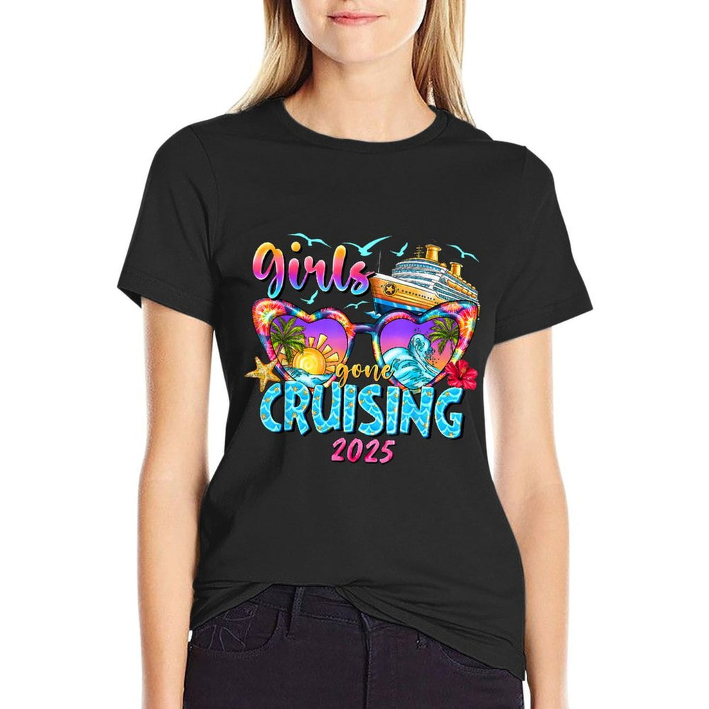 Girls Gone Cruising 2025 Cruise Vacation Trip Funny Besties  Classic T-Shirt