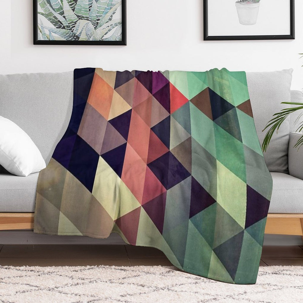74  Tryypyzoyd Travel-friendly Throw Blanket