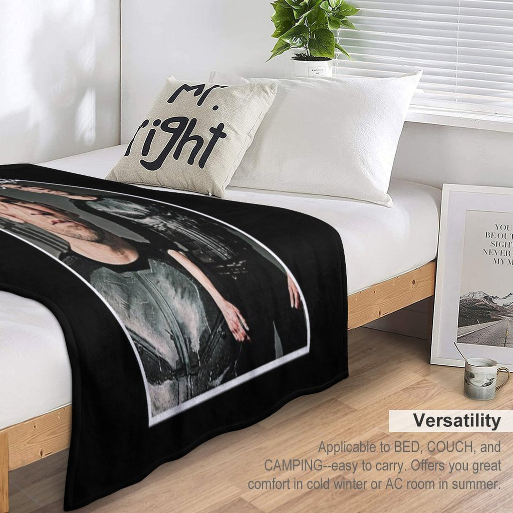 Art Frank Castle Vintage Retro Durable Throw Blanket