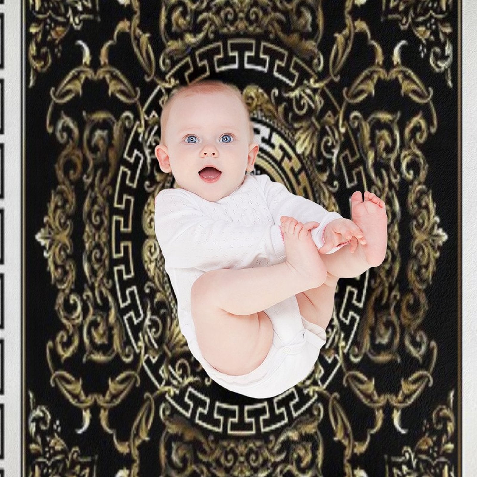 Ornate Baroque Filigree Black Cream Greek Key Meander Quick-dry Throw Blanket