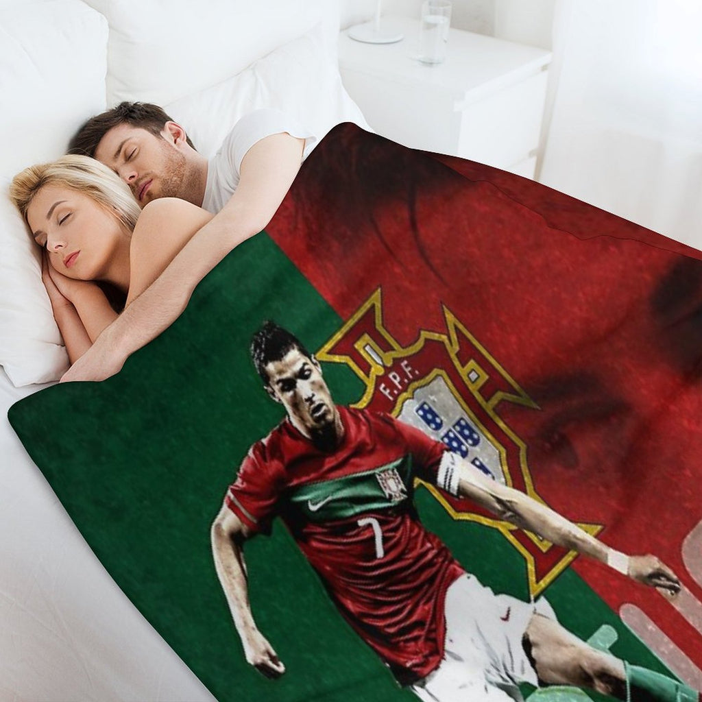 Art Cristiano Ronaldo All-season Throw Blanket