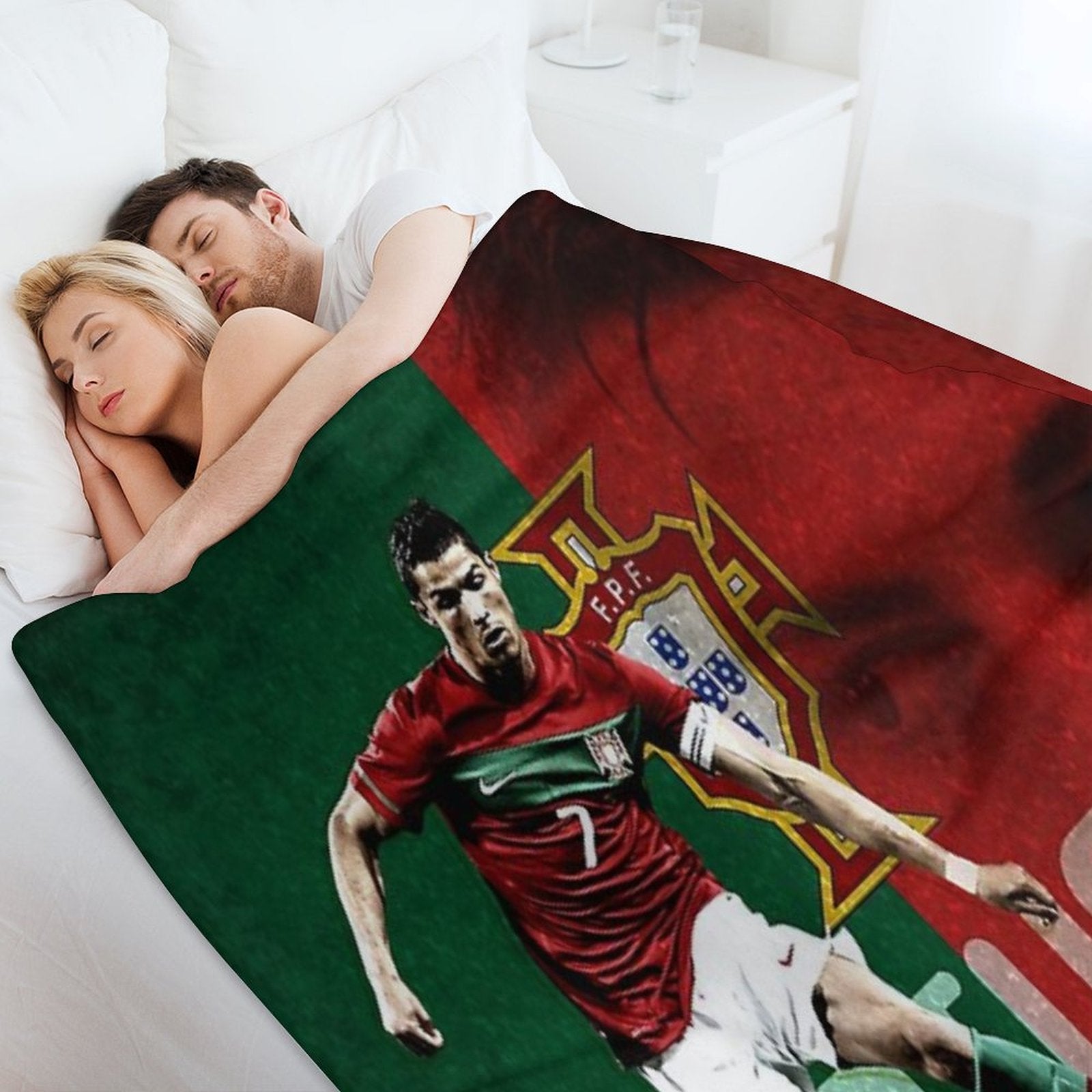 Art Cristiano Ronaldo All-season Throw Blanket