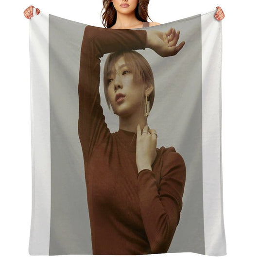 GIRLS GENERATION TAEYEON PURPOSE Velvety-soft Throw Blanket