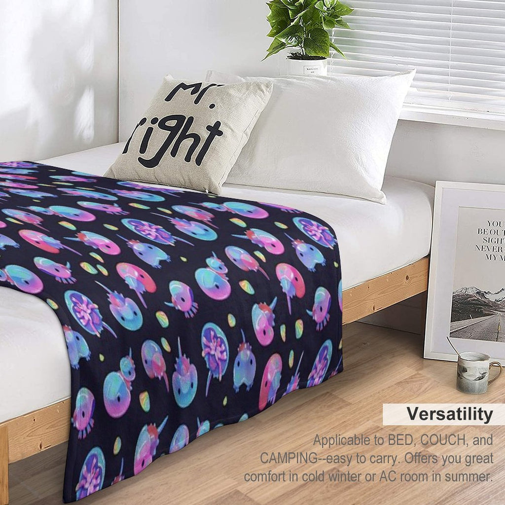 Horseshoe Crab - Dark Wrinkle-free Throw Blanket