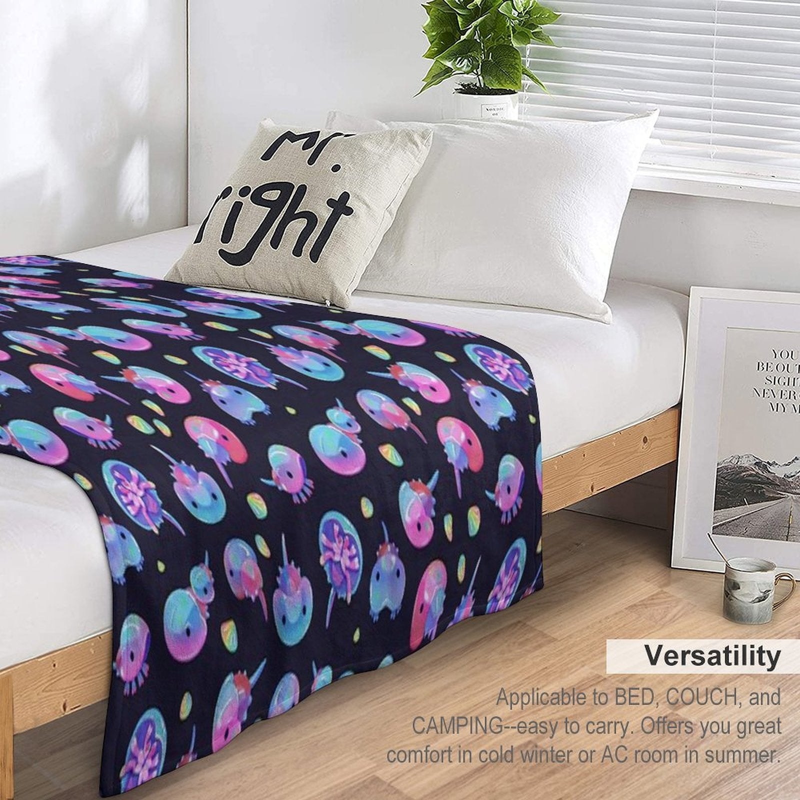 Horseshoe Crab - Dark Wrinkle-free Throw Blanket