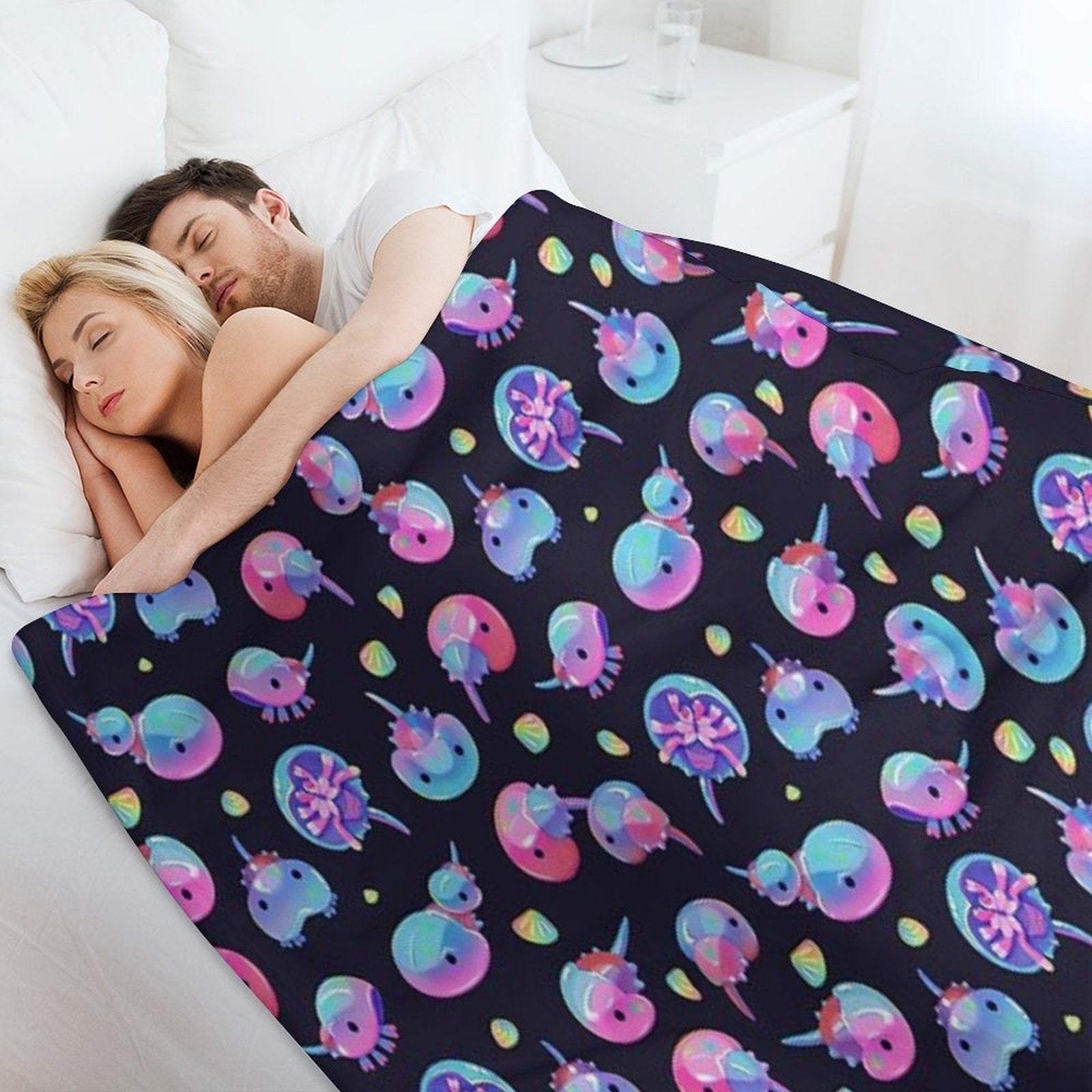 Horseshoe Crab - Dark Wrinkle-free Throw Blanket