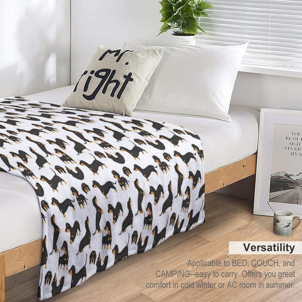 Cute Dachshund Dogs Durable Throw Blanket