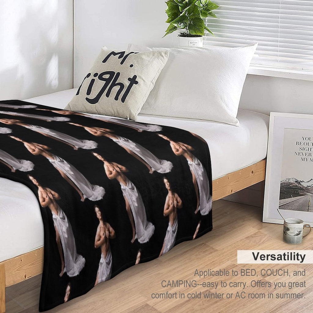 Paul Rudd in A Sheet Eco-conscious Throw Blanket