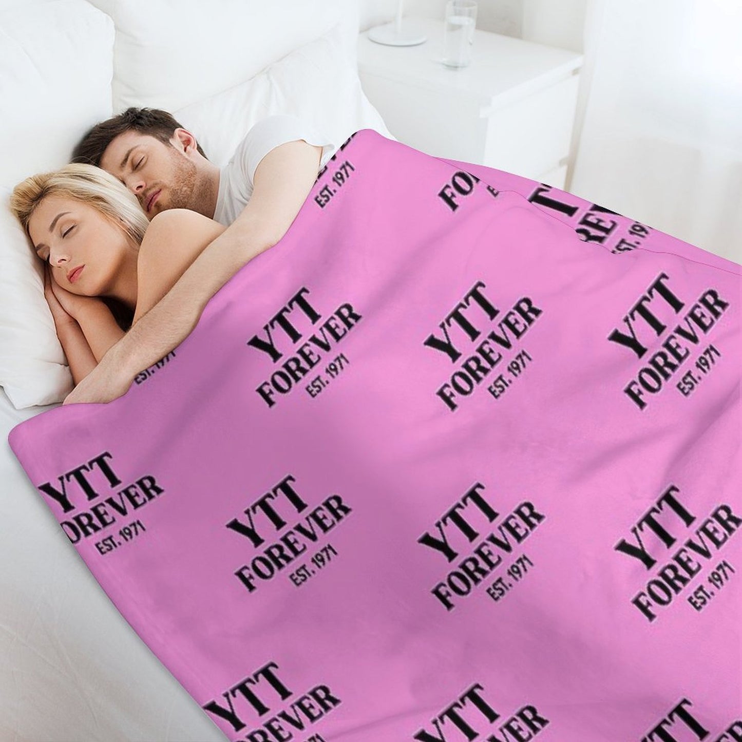 YTT FOREVER EST. 1971 Wrinkle-free Throw Blanket