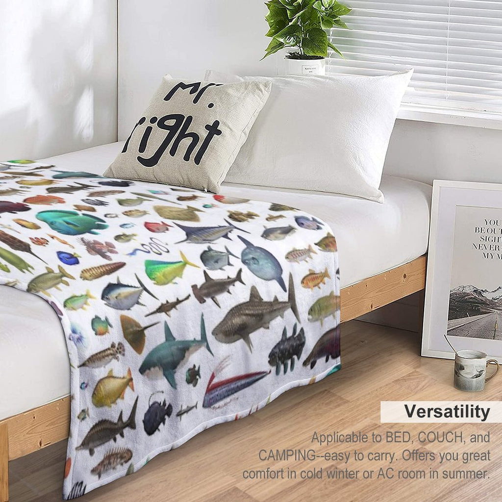 ALL FISH N STUFF Critterpedia Wrinkle-free Throw Blanket