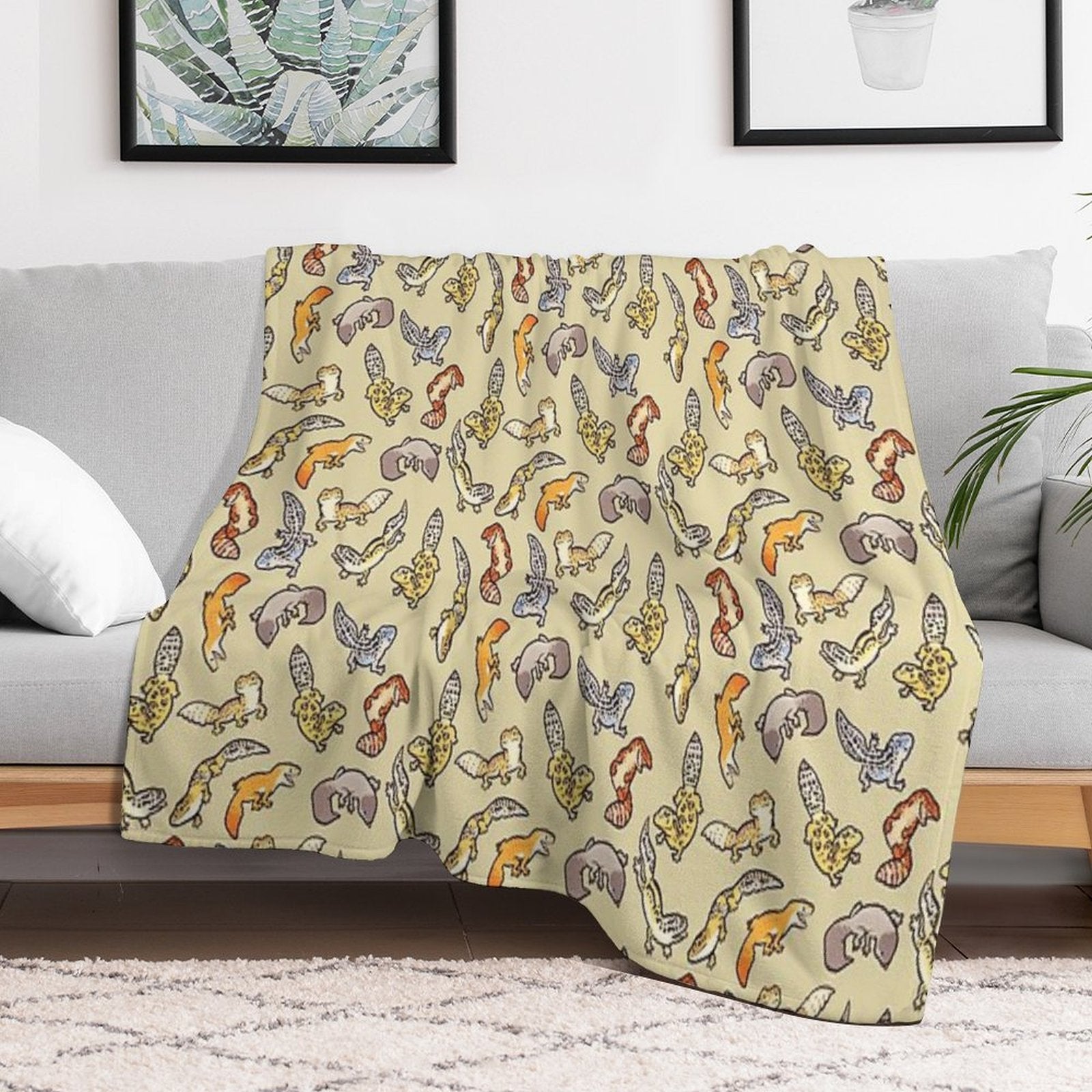 Chub Gecko Babies Compact Throw Blanket