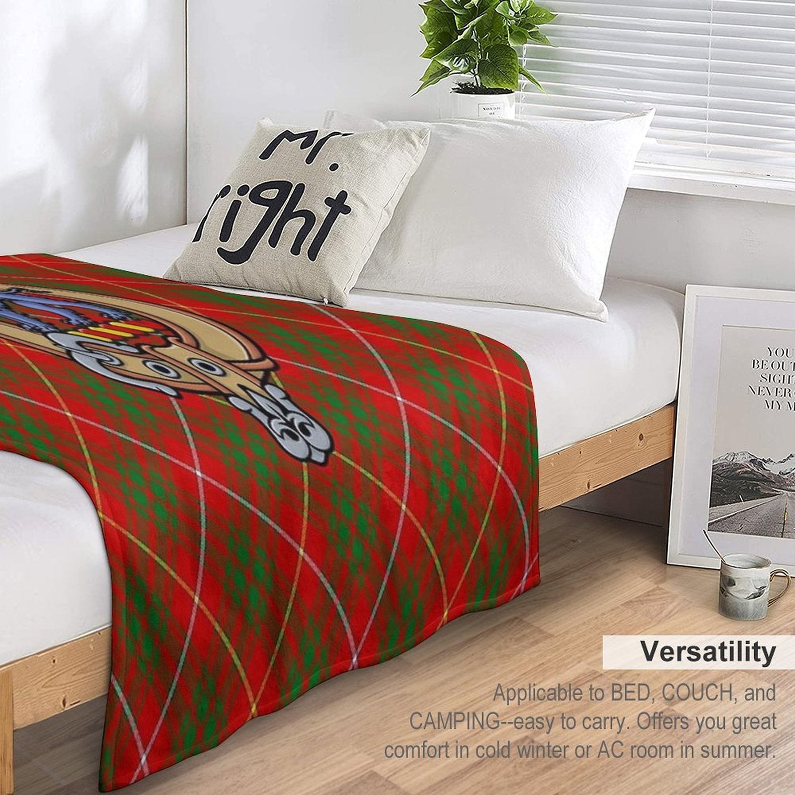 Clan Bruce Crest over Tartan Quick-dry Throw Blanket