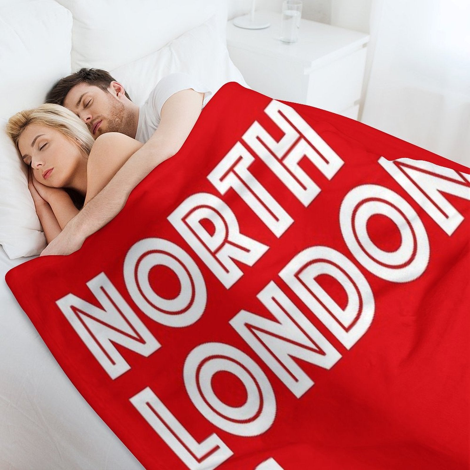 North London Is Red Machine-washable Throw Blanket