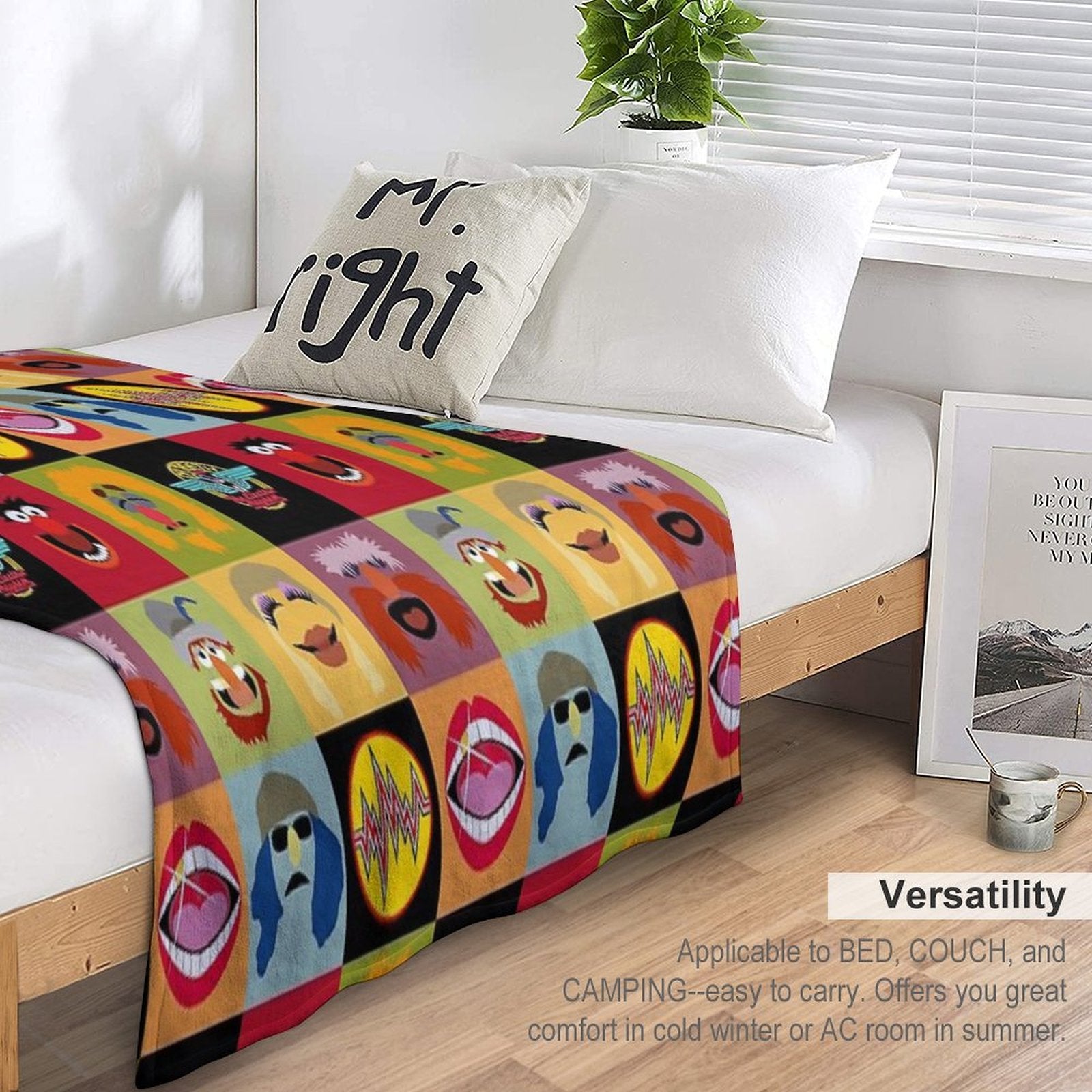 Dr. Teeth And The Electric Mayhem Ft Lips Premium Throw Blanket