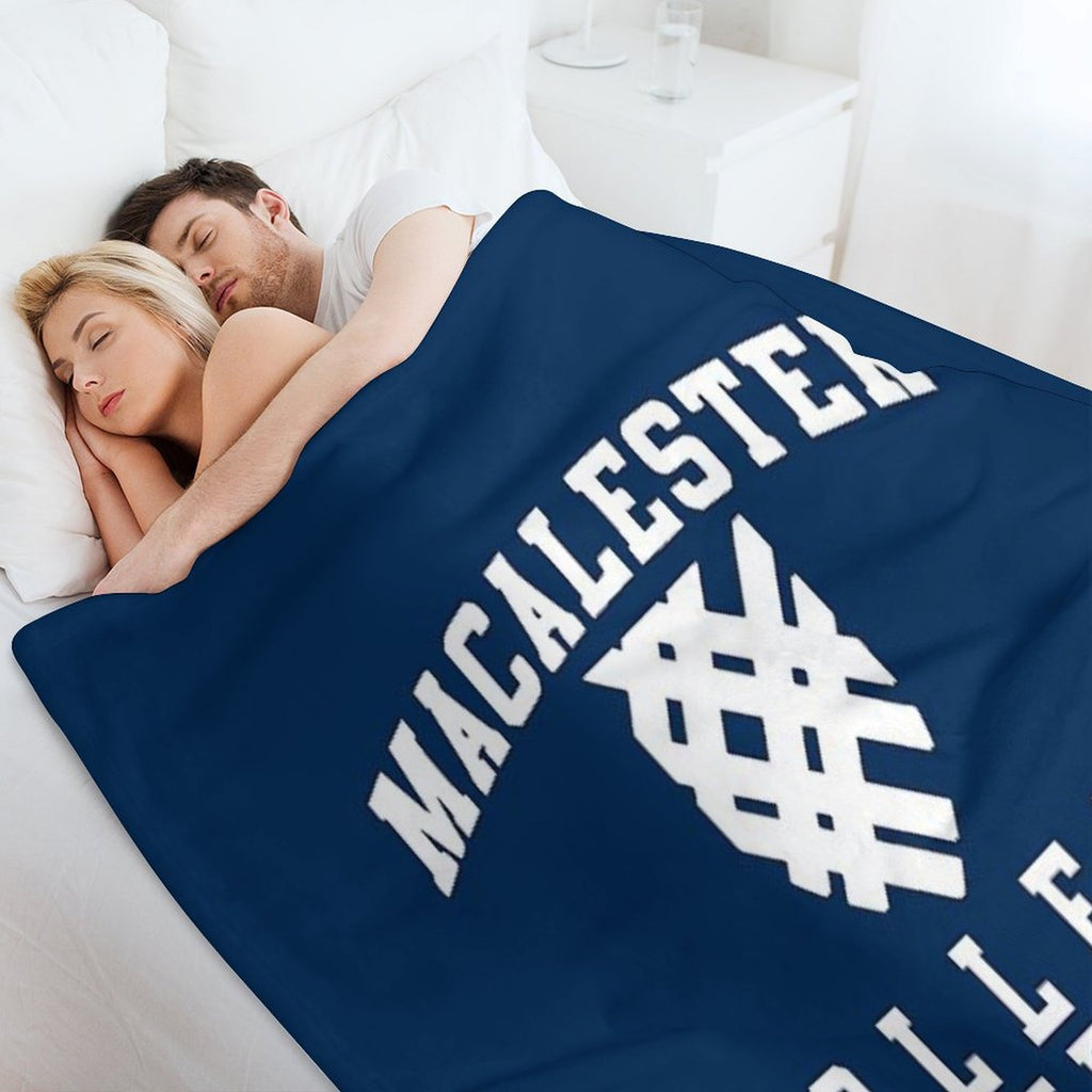 Vintage Macalester College Minessota Compact Throw Blanket