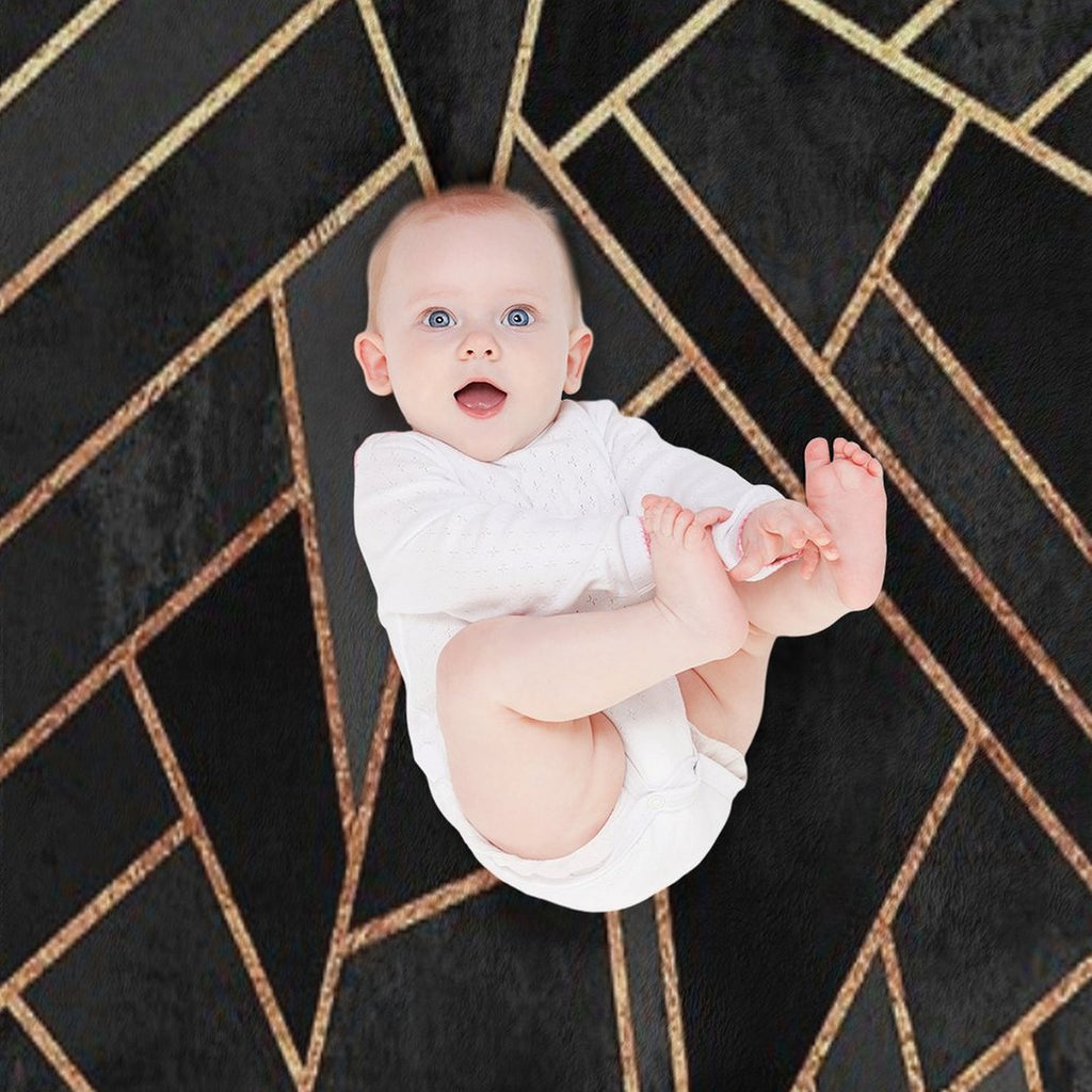 Black Night Lightweight Throw Blanket