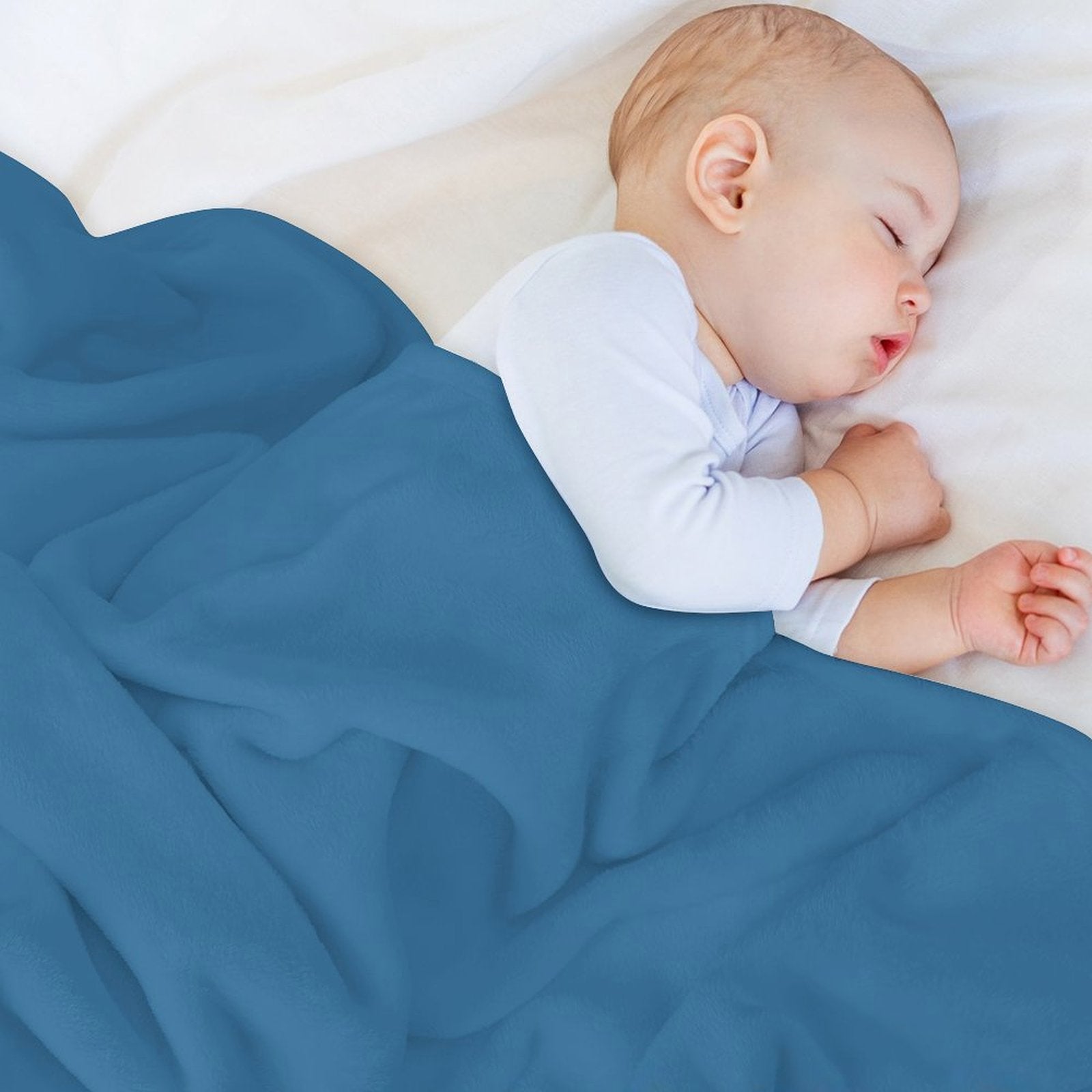 Gawr Gura Shark Mouth Lightweight Throw Blanket