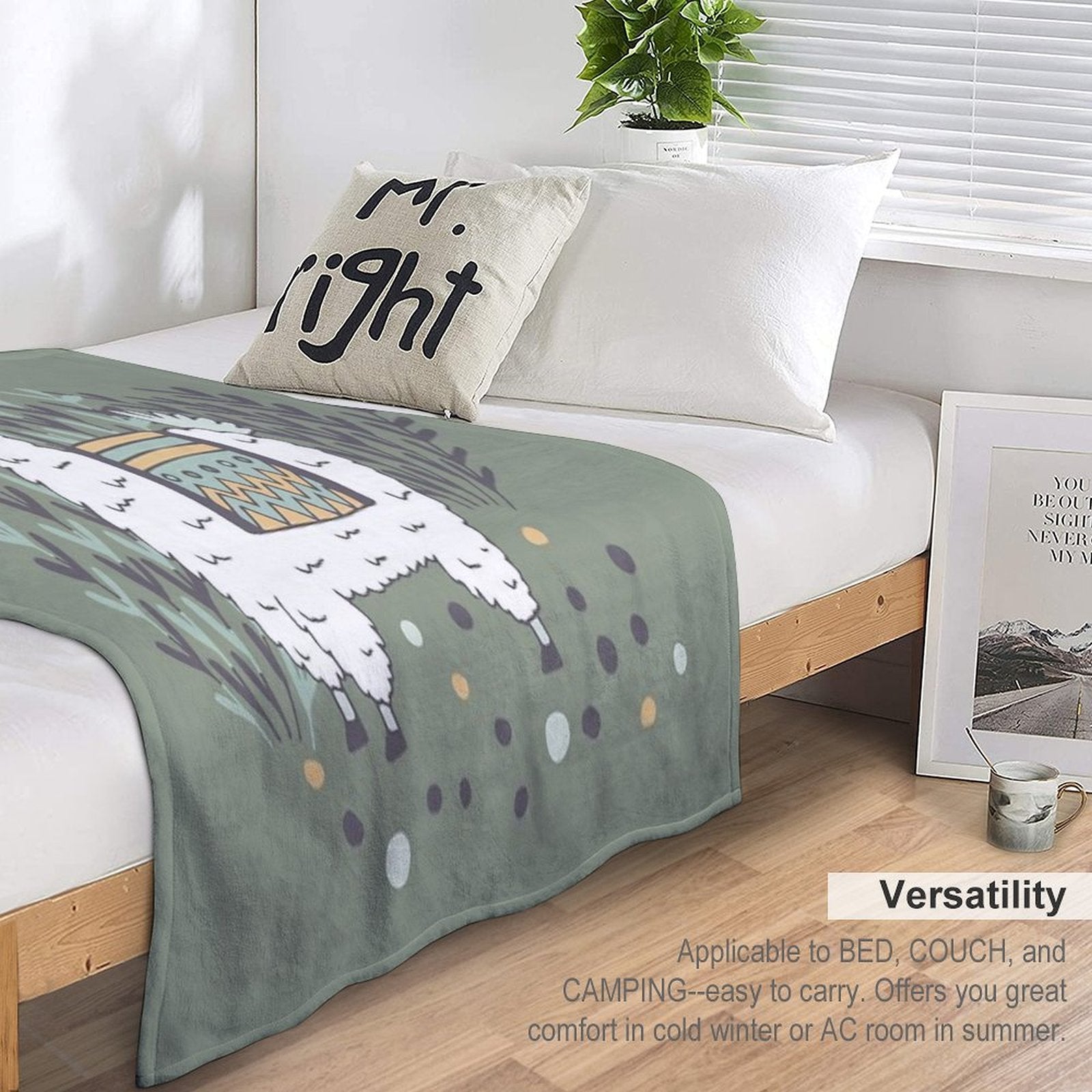 Smug Llama Machine-washable Throw Blanket